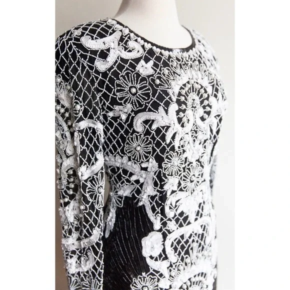 Vintage Sweelo Sequin & Pearl Embellished Gown, Women's size 4-6 - Picture 3 of 6